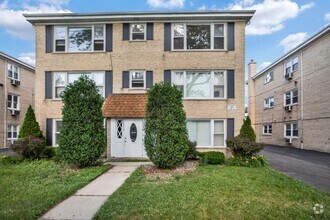 Building Photo - 10925 Keating Ave