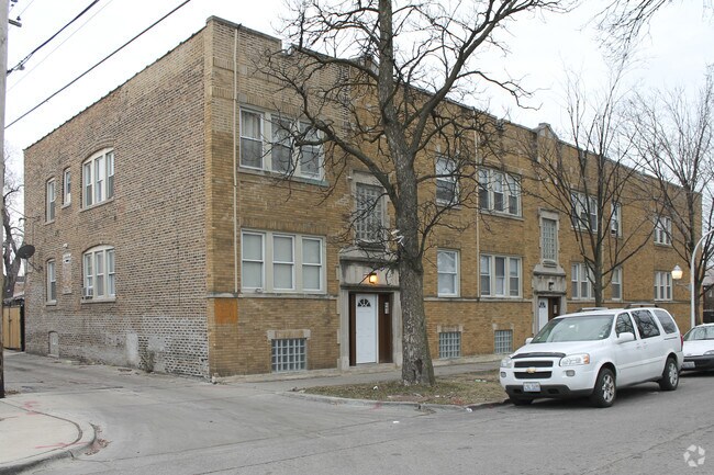 Building Photo - 6003 S Artesian Ave