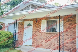Building Photo - 118 Jordan St