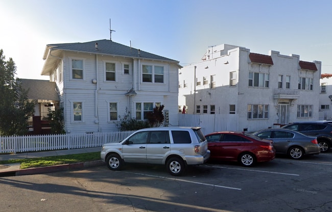 Building Photo - 715 Lime Ave