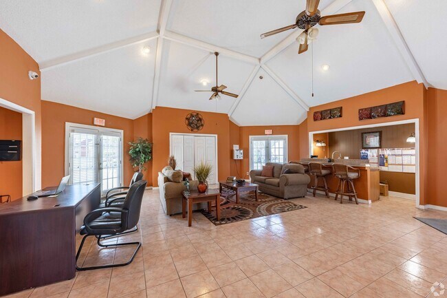 Foto del edificio - Compass Pointe Apartments