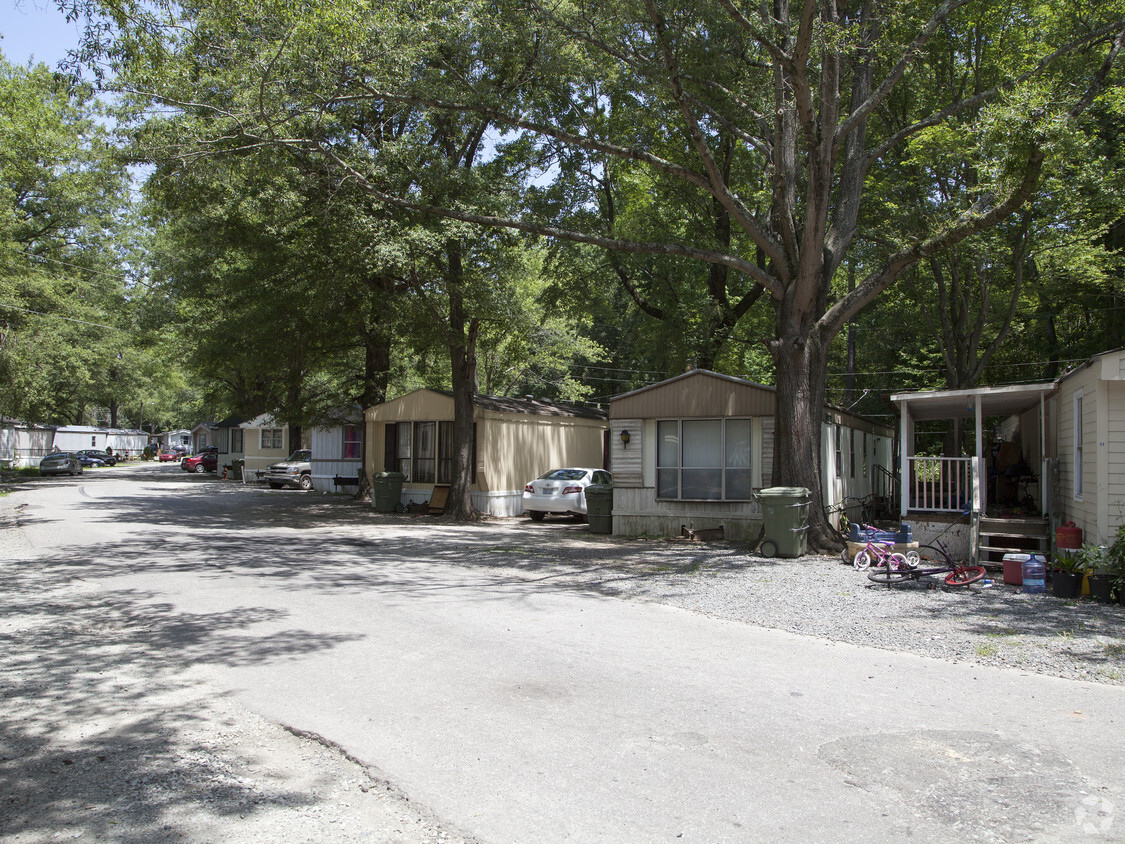 Foto del edificio - Gorman Village Mobile Home Park