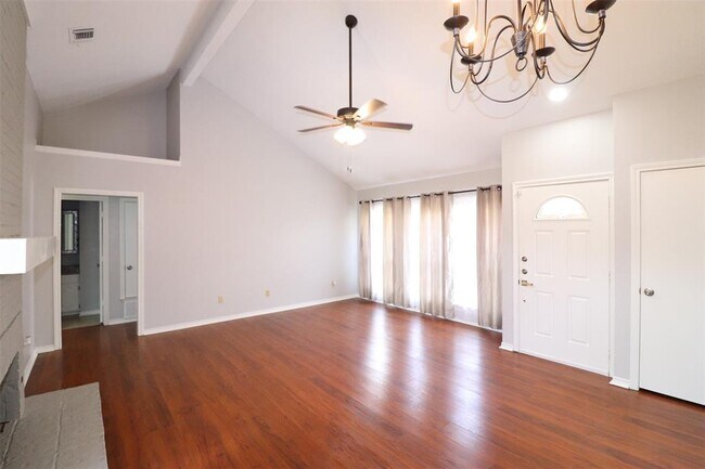 Building Photo - 3705 Taurus Dr