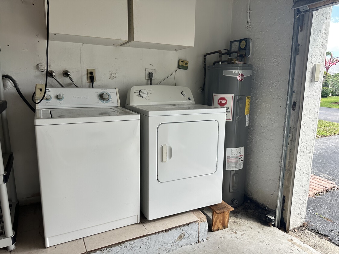 Photo - 963 NW 89th Ave (Plantation, FL)