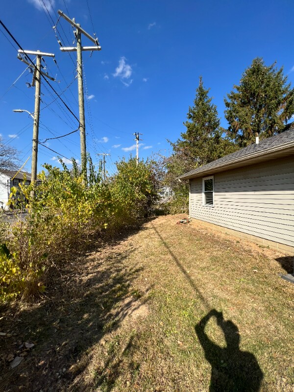 1704 S Pinestone Ct Unit 1706, Bloomington, IN 47401 Room for Rent in