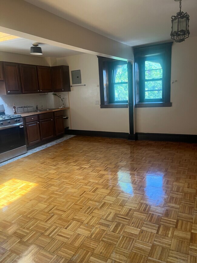 Foto del edificio - 582 Saint Marks Ave