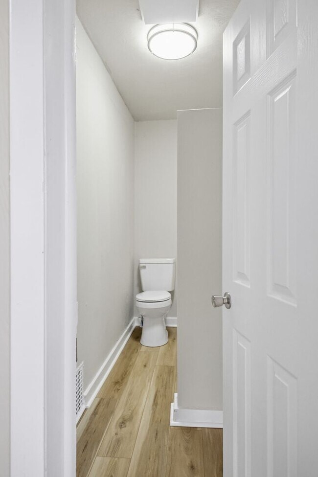 Foto del edificio - Cozy 3-Bedroom, 1-Bath Single-Family Home – 1,104 sq ft