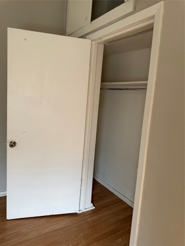 Foto del edificio - 1611 Common St