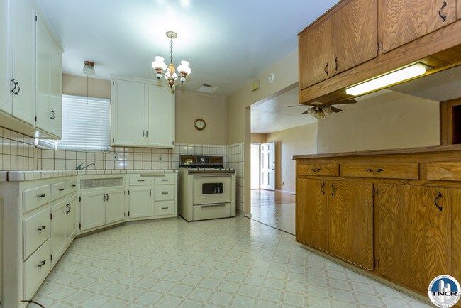 Foto del edificio - Open House Saturday 5/20/1/ form 2pm-3Pm