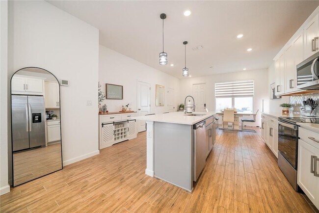 Foto del edificio - 613 Dogfish Ln