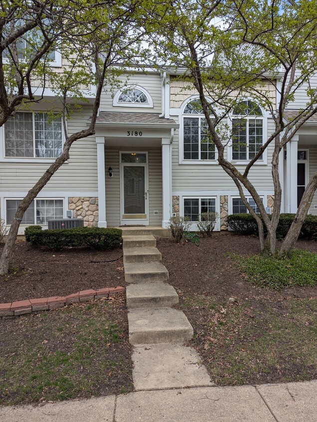 Primary Photo - 3180 Cambria Ct