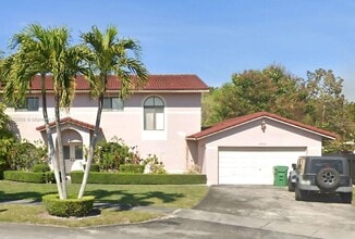 Building Photo - 14141 SW 156th Terrace