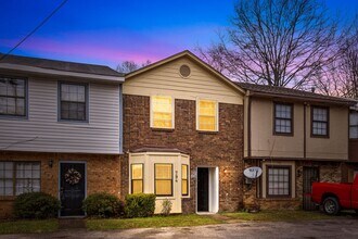 Building Photo - 794 Mary Vann Ln