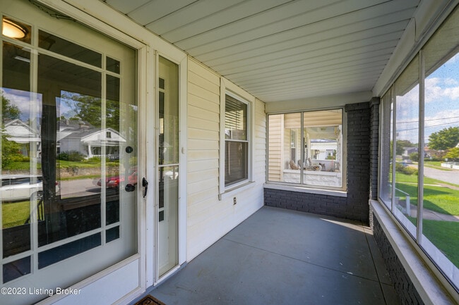 Building Photo - 908 Lydia St