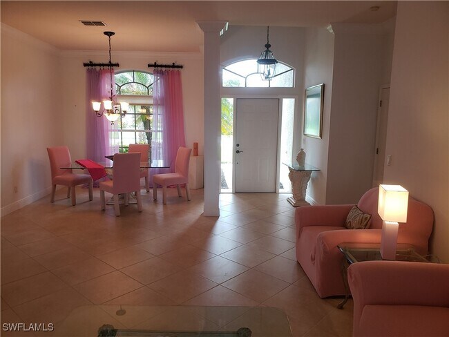 Foto del edificio - 8906 Lely Island Cir