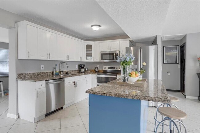 Foto del edificio - 309 Riverdale Rd