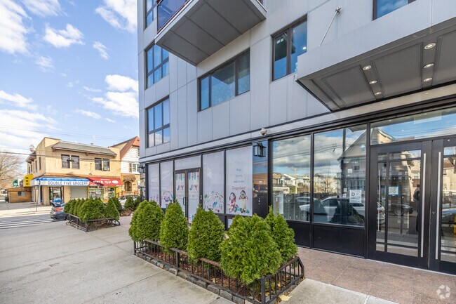 Building Photo - 145-38 34th Ave