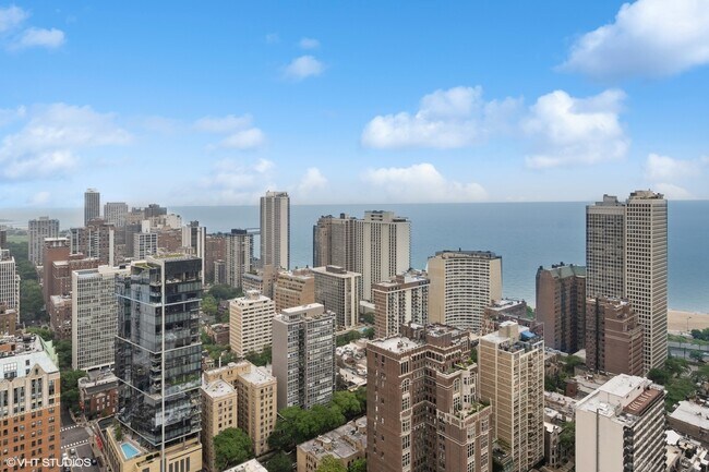 Foto del edificio - 1030 N State St