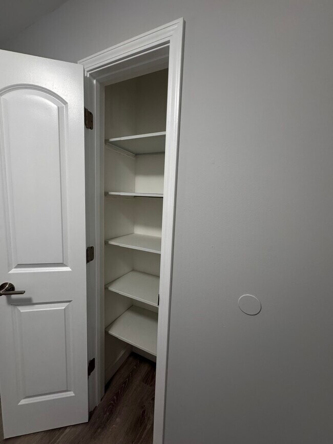 Foto del edificio - 336 Lilac Ln
