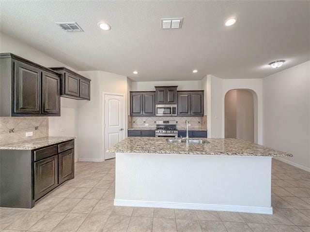 Building Photo - 1117 Genola Dr