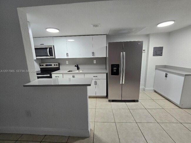 Foto del edificio - 3901 SW 112th Ave