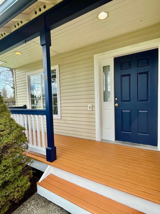 Foto del edificio - 512 Hazel St