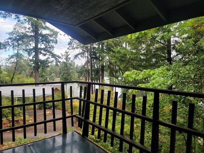 Photo - 1112 Shorewood Dr Apartment