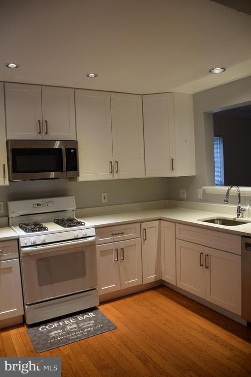 Foto del edificio - 204 Poplar Spring Rd