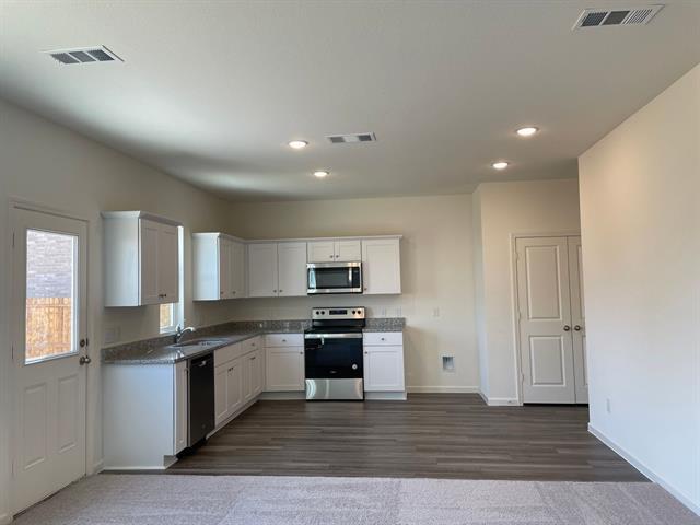 Foto del edificio - 1911 Chapel Hl Rd