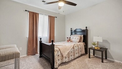 Building Photo - 9039 Serena Ln