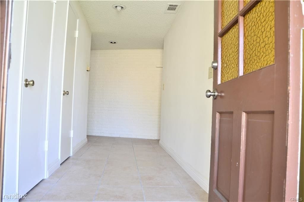 Primary Photo - 3 br, 1 bath House - 9304 Glendon Way