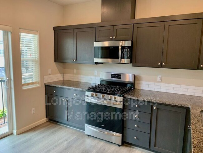 Foto del edificio - 11457 SW Mont Blanc St