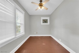 Building Photo - 14117 Sylvia Ave