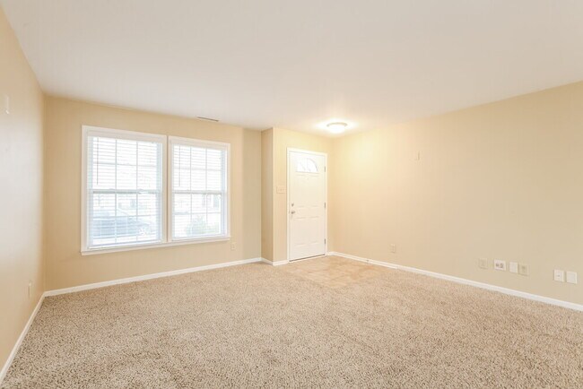 Foto del edificio - 10936 Mansfield Way