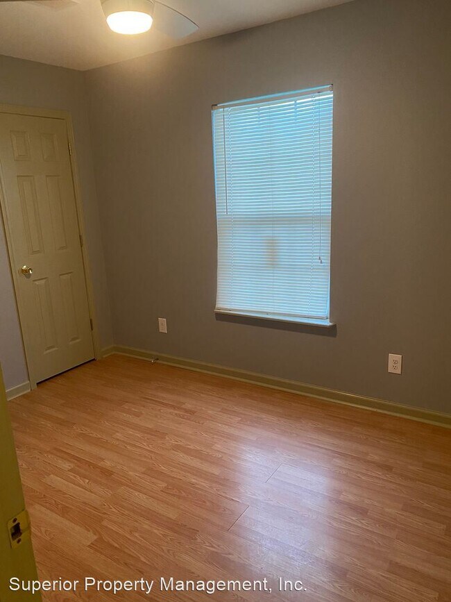 Building Photo - 2 br, 1 bath House - 2411-A Almonaster Ave.