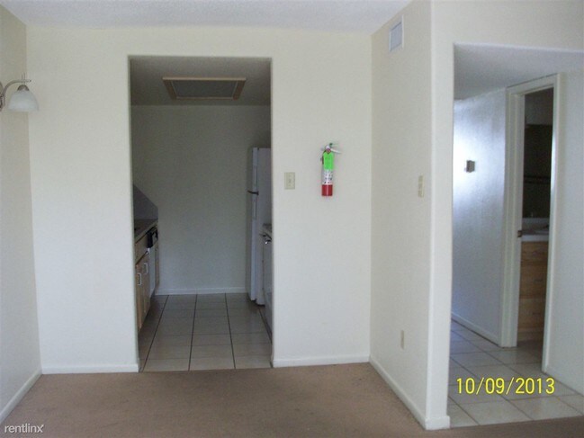 Foto del edificio - 375 Billy Mitchell Blvd