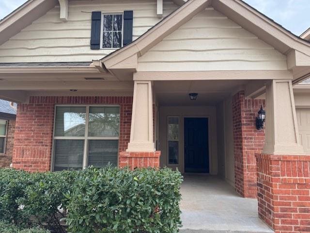 Building Photo - 16333 Drywater Dr