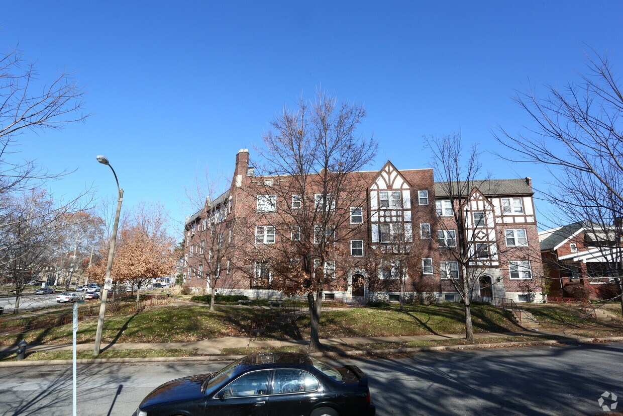 Building Photo - 5024-5032 Christy Blvd