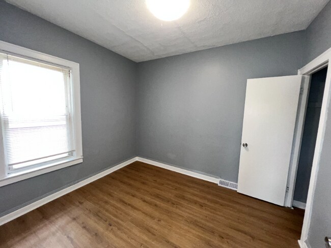 Foto del edificio - 8601 S Kingston Ave