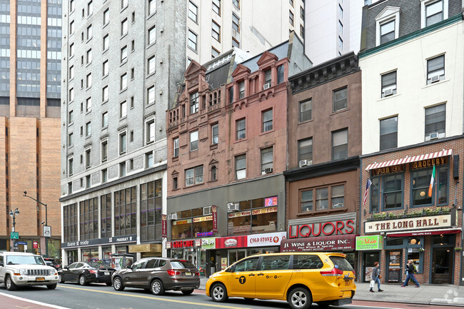 Building Photo - 62-64 E 34th St