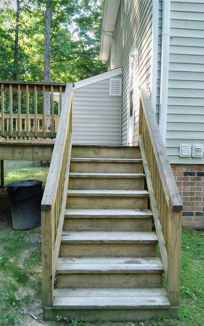 Foto del edificio - 2 bedroom duplex in Prince George County -...