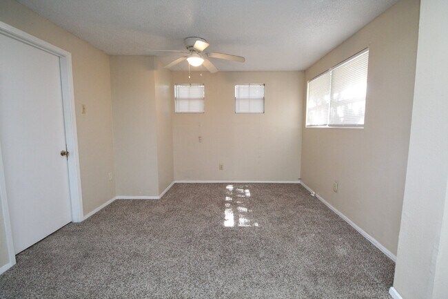 Foto del edificio - Cozy 1BR/1BA Apartment in Southwest Pensac...
