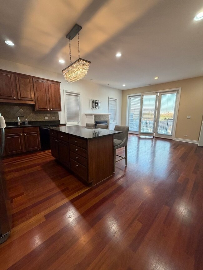 Building Photo - 3016 N Harlem Ave