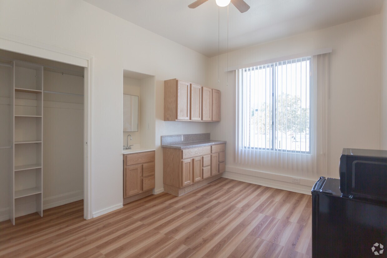 Casa Loma LA Apartments Apartments in Los Angeles, CA Westside Rentals