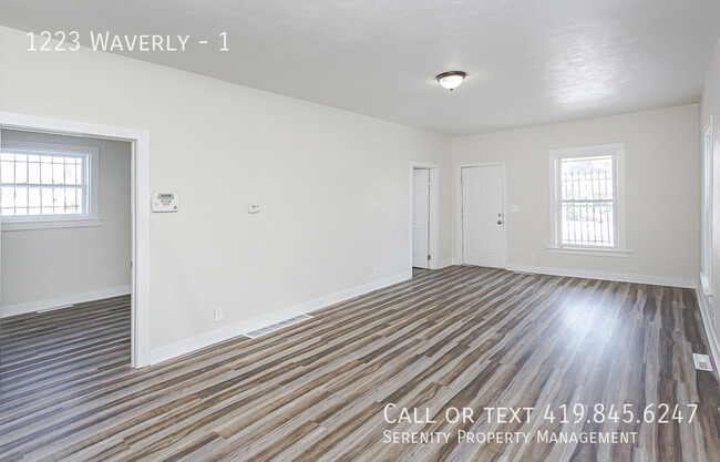 Building Photo - 1223 Waverly-1