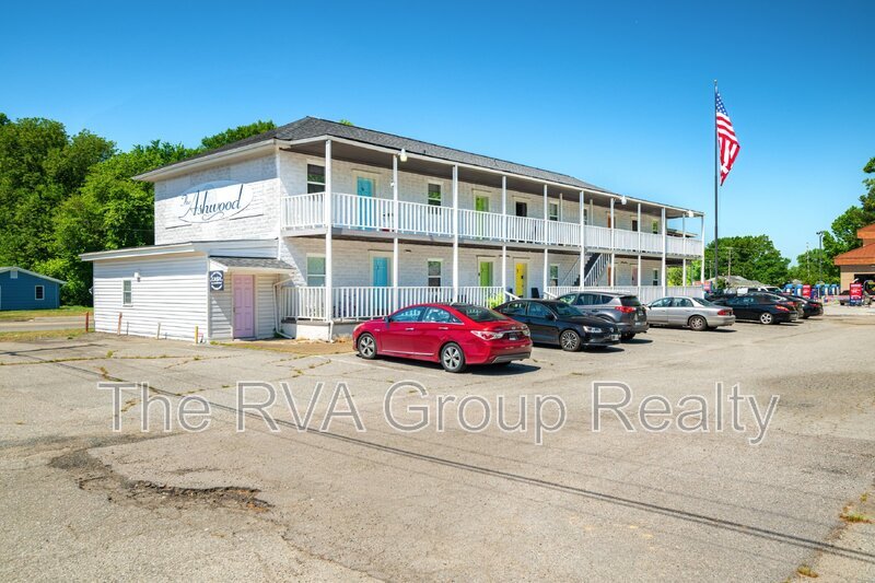 3807 Woodlawn St Unit 5, Hopewell, VA 23860 Condo for Rent in