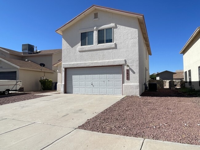 Building Photo - 3677 Tierra Alba Dr