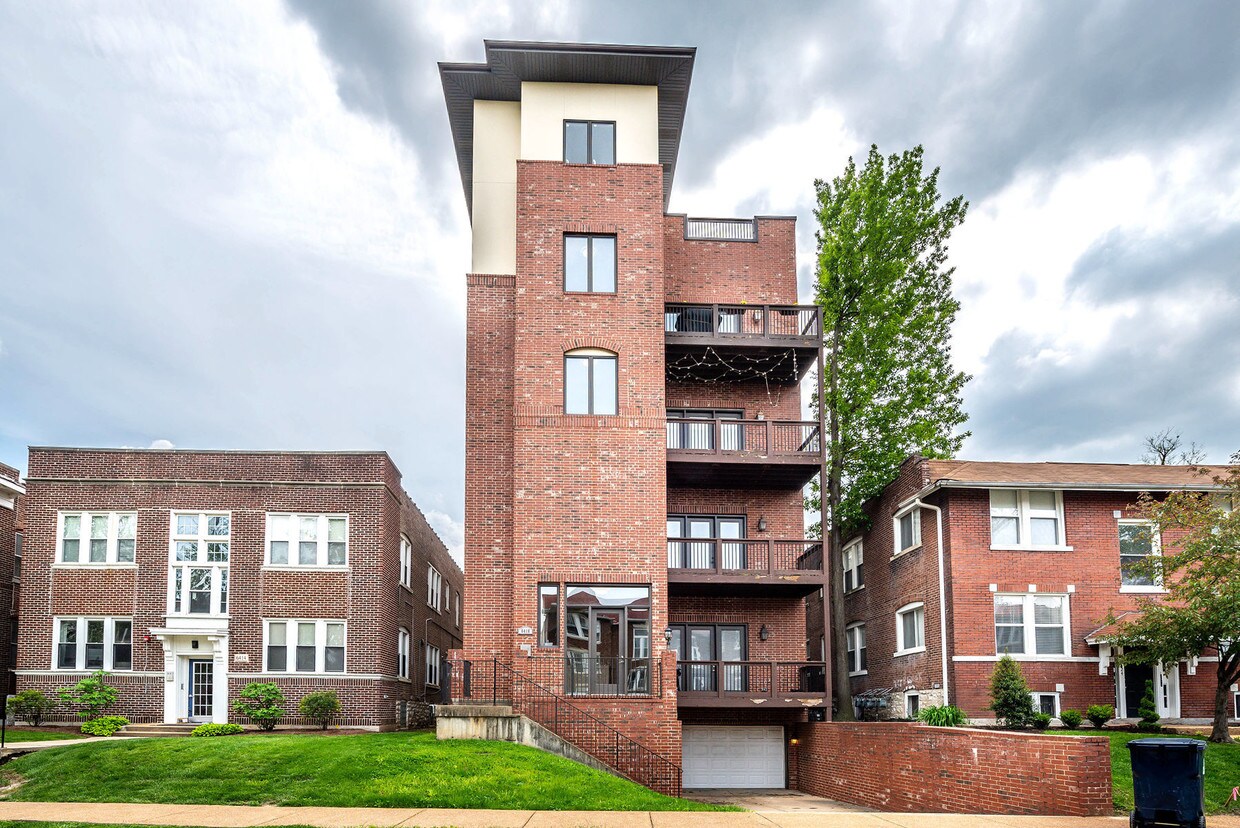 6416 Cates Ave Unit 4F, University City, MO 63130 Condo for Rent in University City, MO