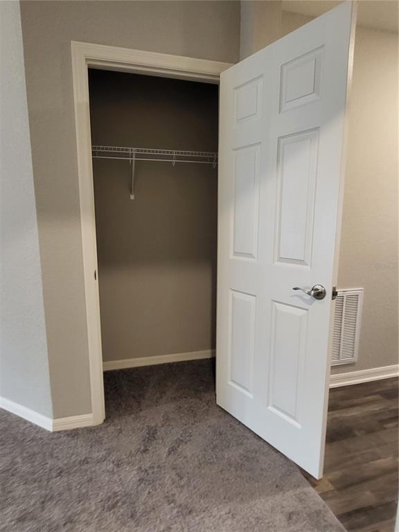 Foto del edificio - 6501 Polly Ln