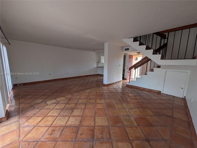 Building Photo - 3811 SW 82nd Ave